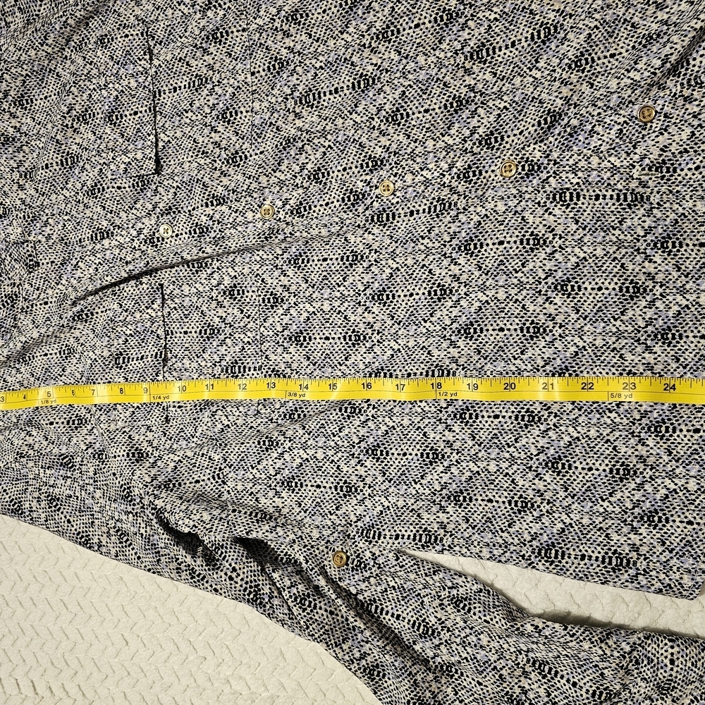 Patterned Button-Up - Picture 5 of 8